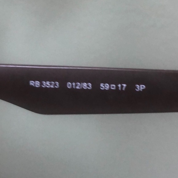 Ray Ban Polarized Sunglasses - Picture 9 of 9